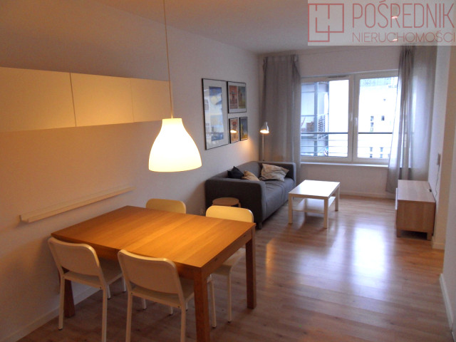Ładne studio blisko Wałów Chrobrego 37m2